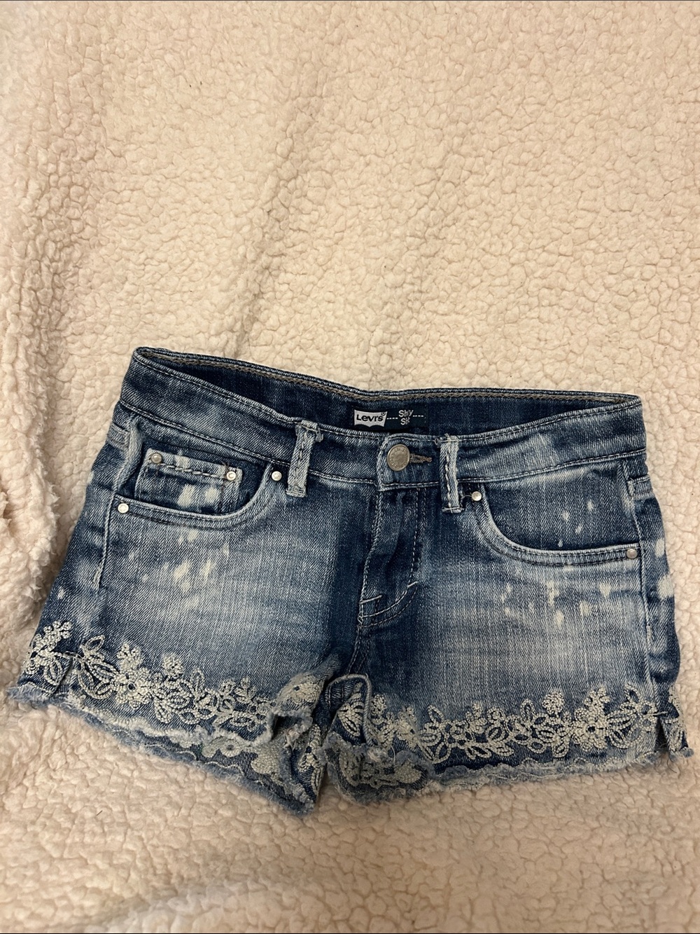 Levi’s Girl’s Size 10 Denim Shorts